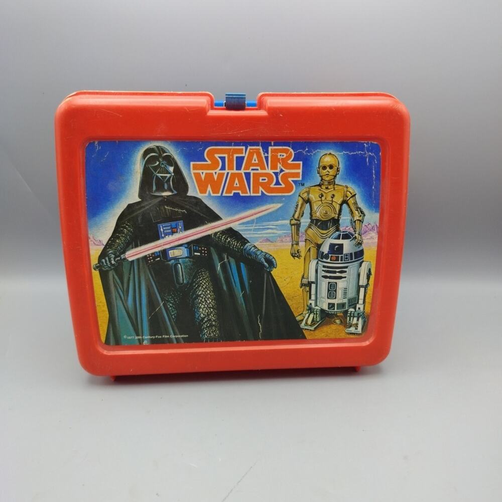 Vintage 1977 Star Wars Plastic Lunchbox Vader R2D2 C3PO Red